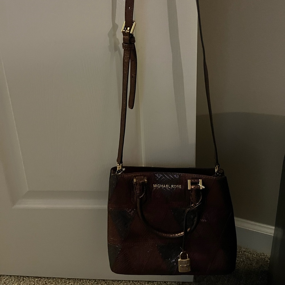 Michael Kors, purple burgundy bag